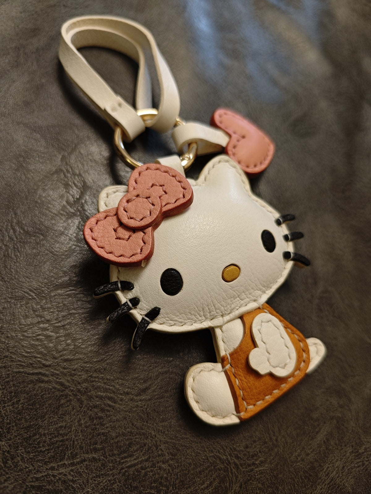Hello Kitty Leather Bag Charm Keychain