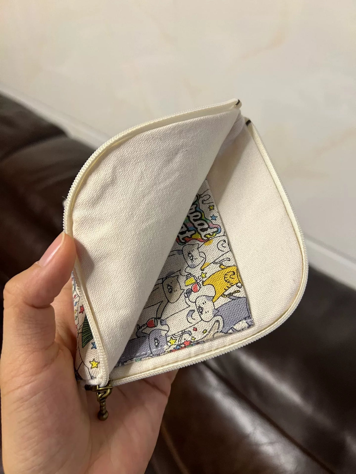 Estojo de Algodão Japonês com Estampa de Gatos Feito à Mão