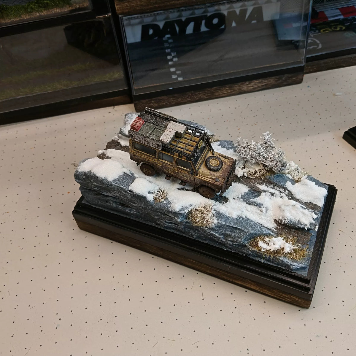 1:64 Schnee Off-Road Diorama Displaybasis
