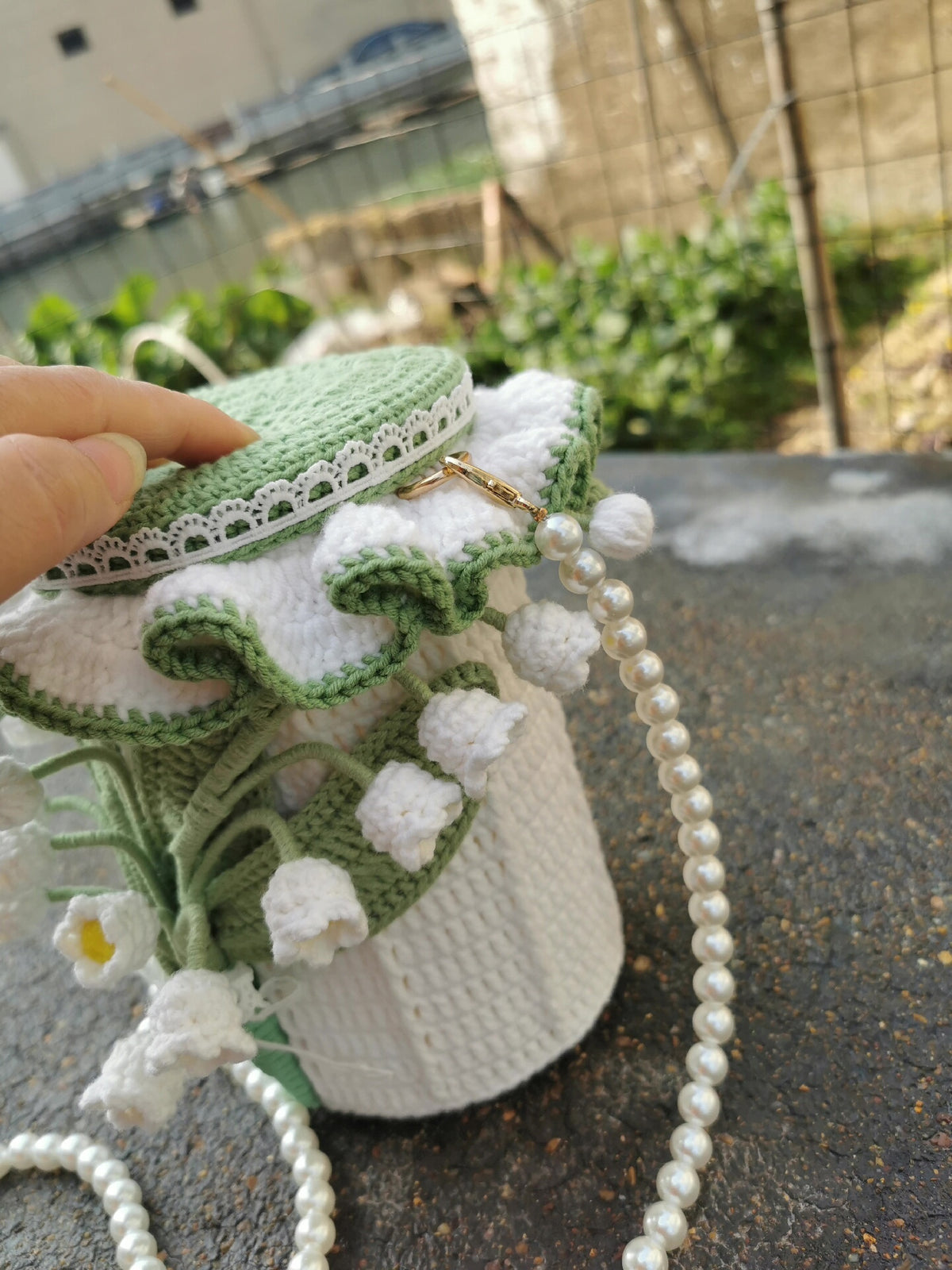Crochet Lily of Valley Pearl Bucket Bag