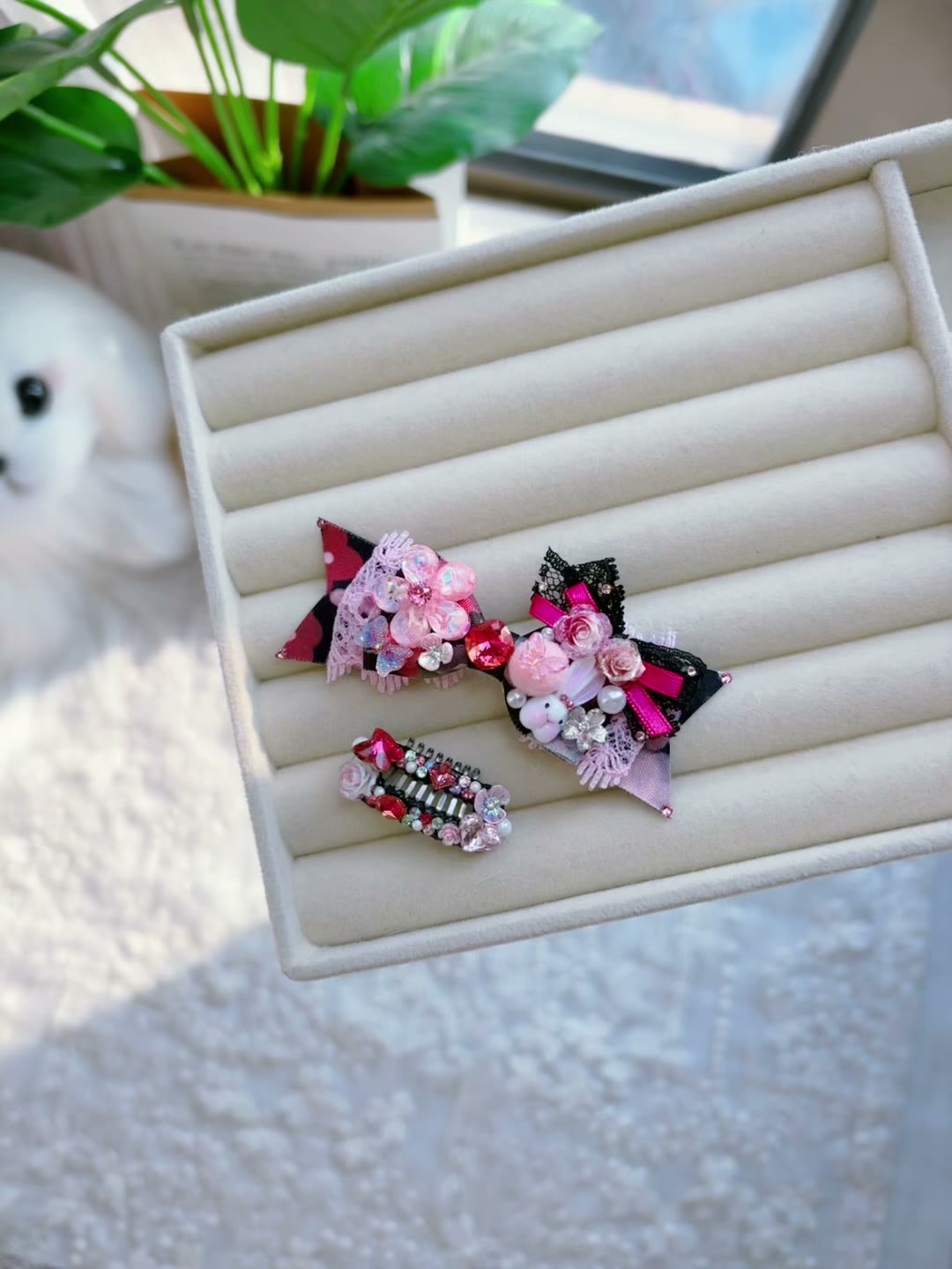 Sweet Mint Pet Hair Accessories Black Pink Frog Set