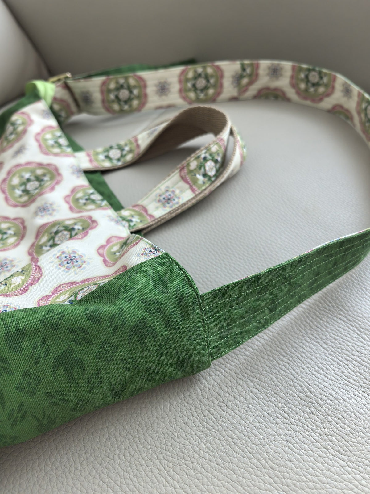 Chinese Style Patterned Tote Bag