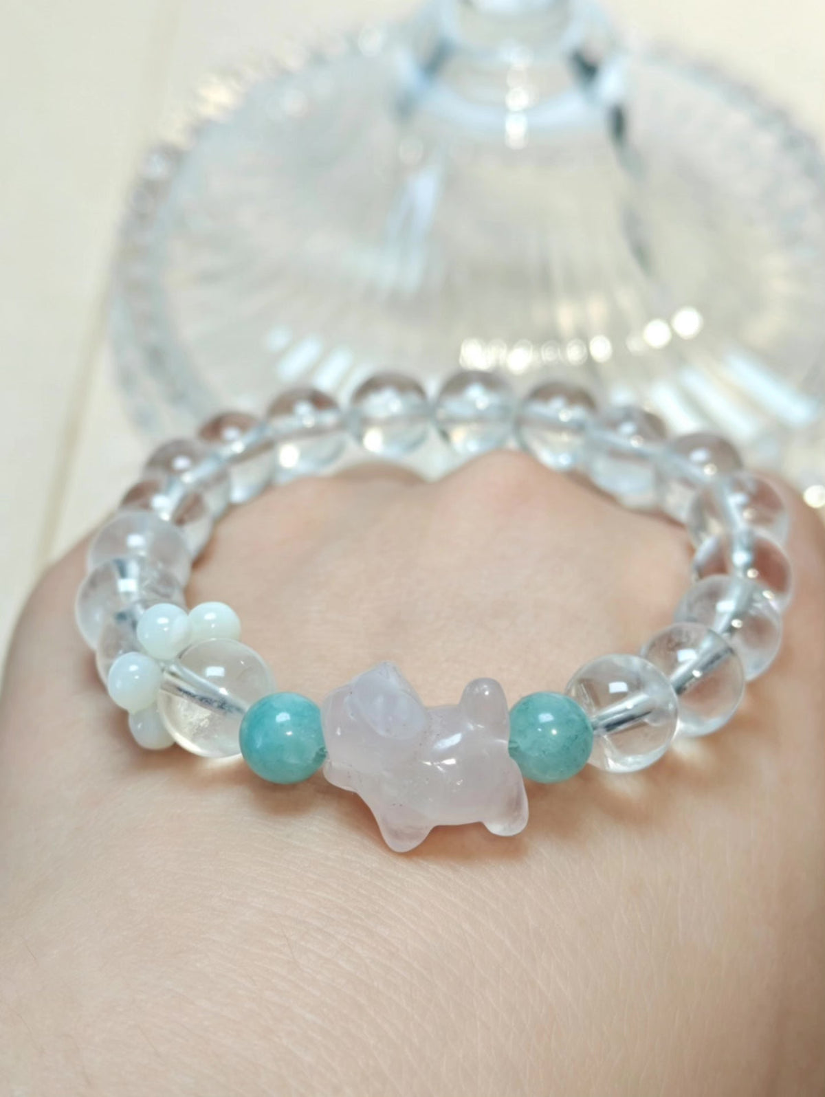 White Crystal Cat Charm Beaded Bracelet