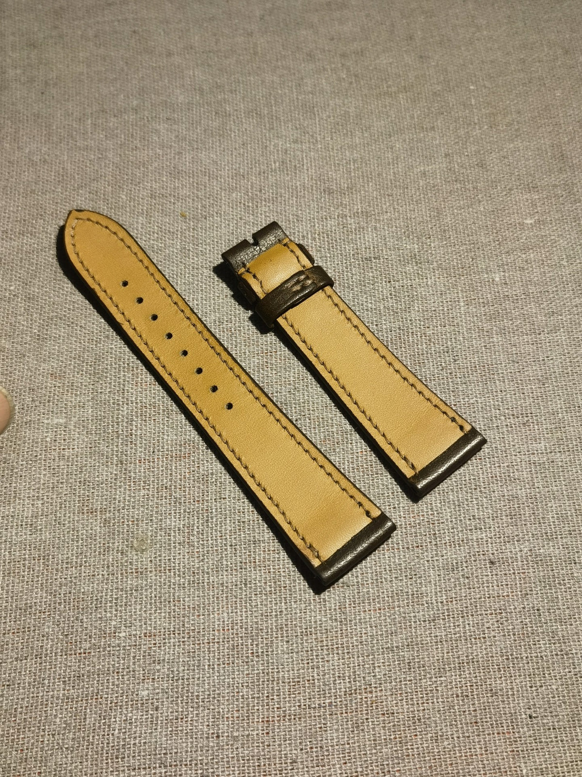 Handmade Brown Leather Watch Strap 22mm