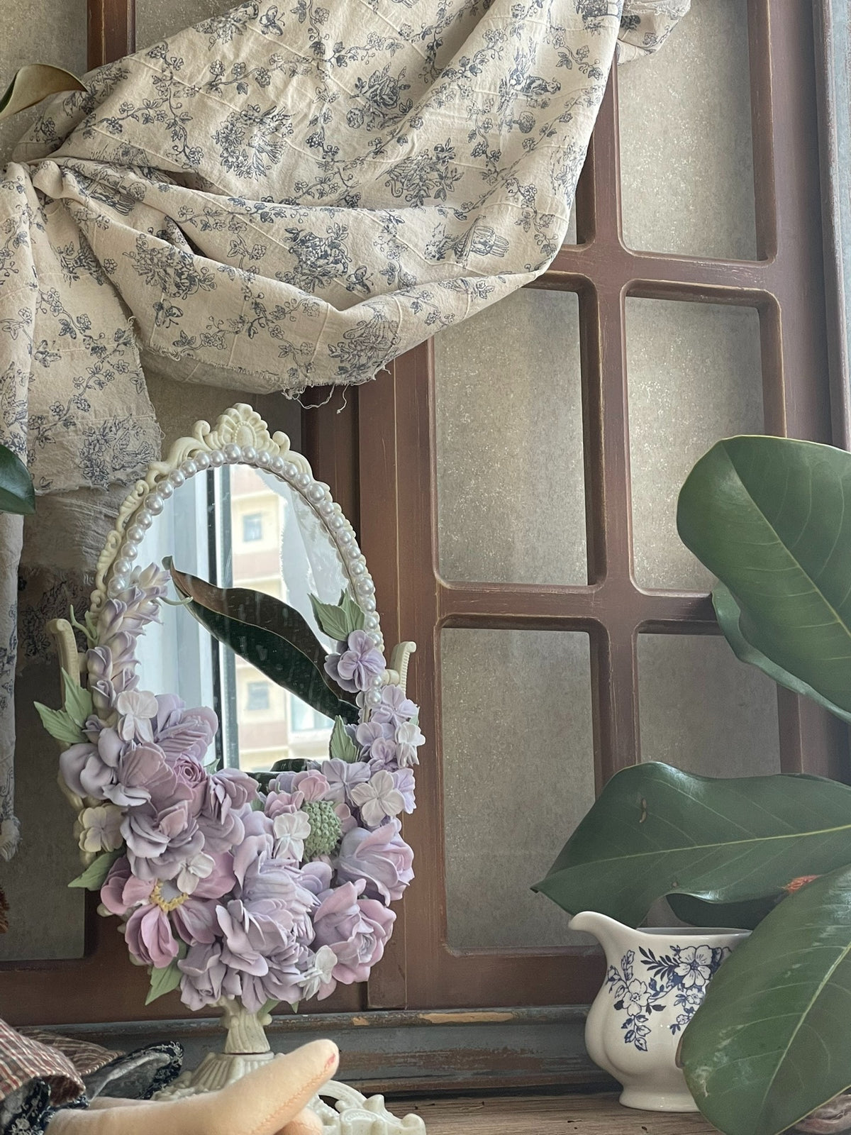 Clay Flower Decorated Oval Mirror