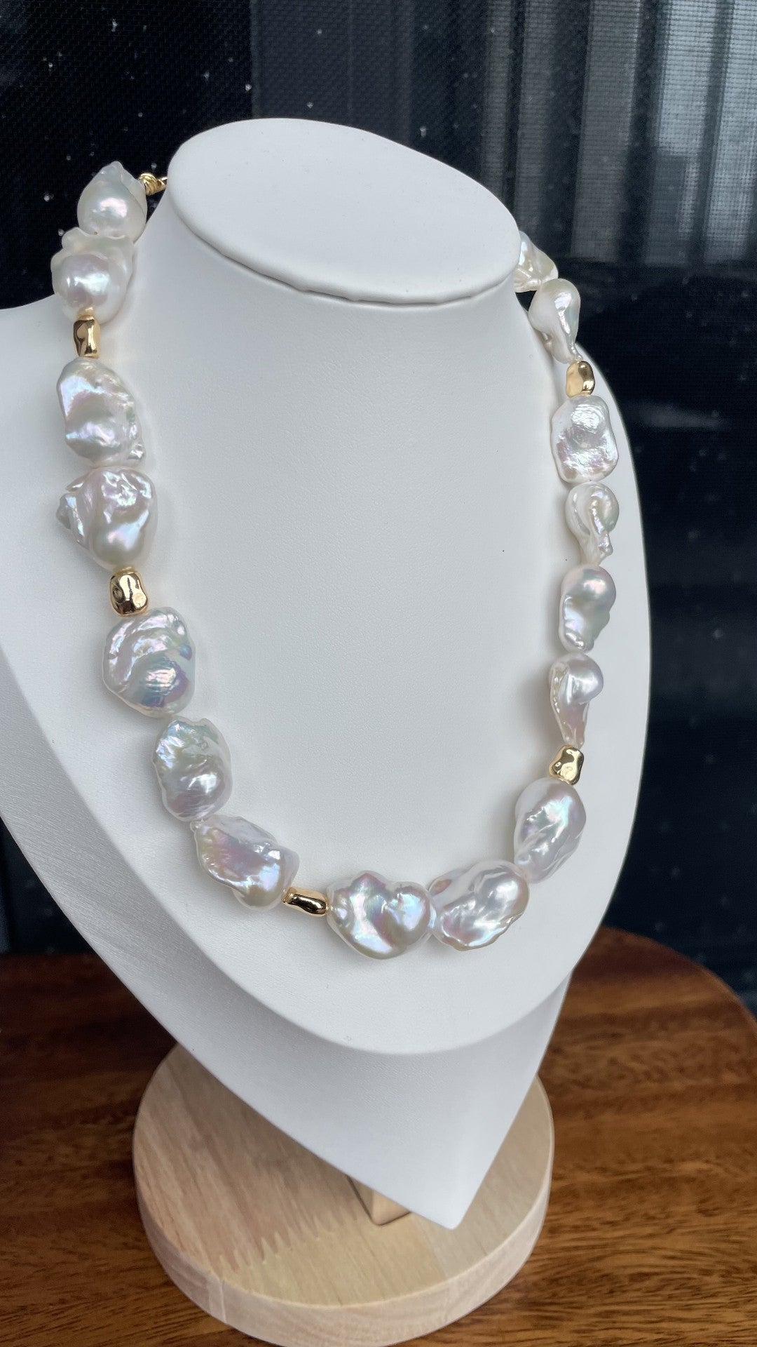 Collier en perles baroques d'eau douce 16-20 mm