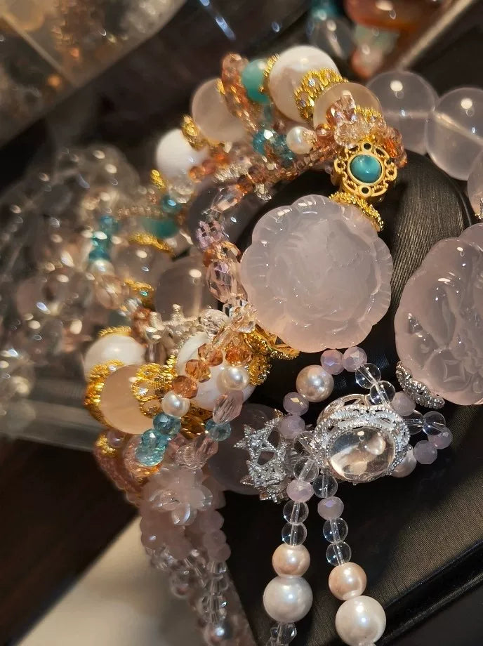 Bracelet à perles bouton de fleur en quartz rose