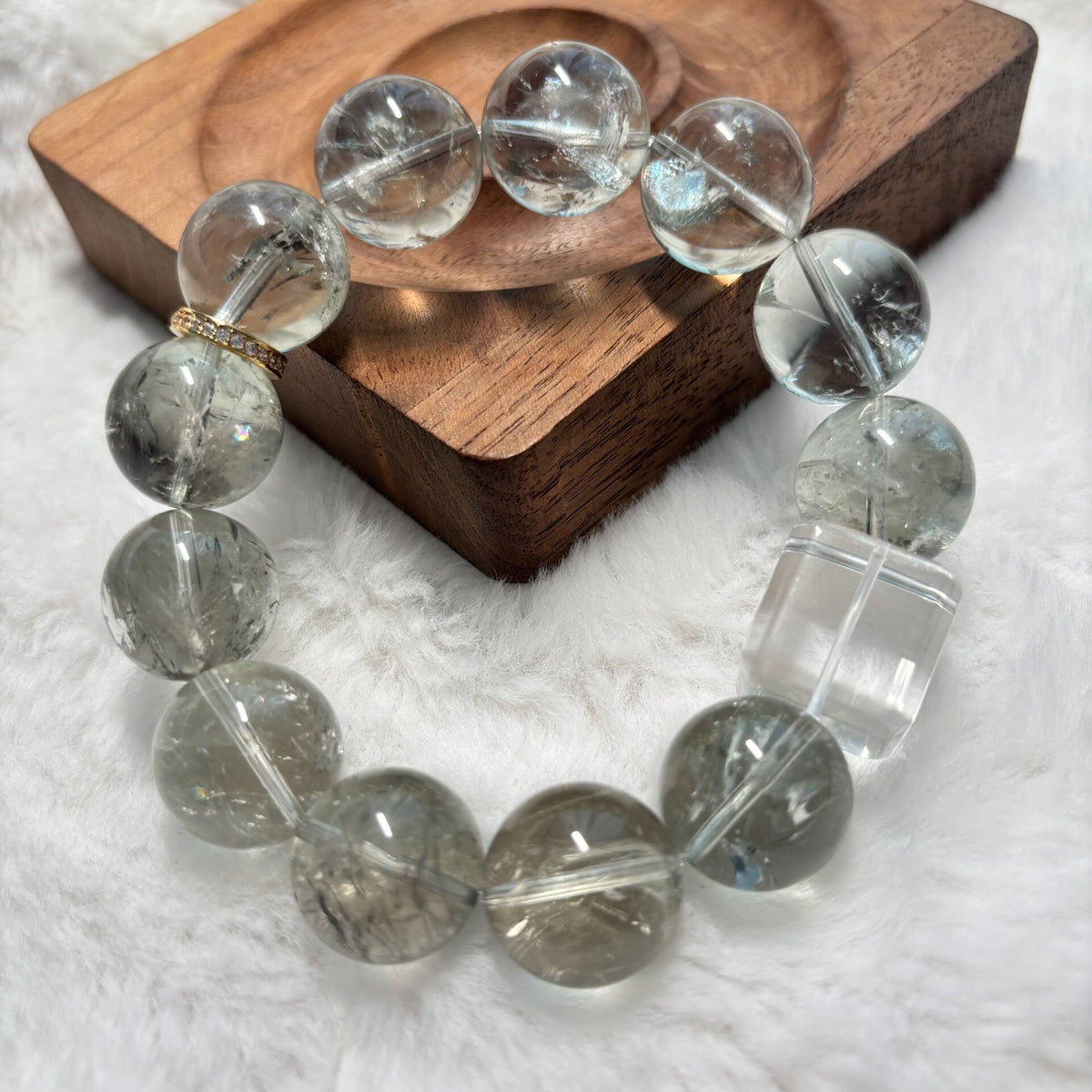Green Crystal Bracelet 16.5mm Beads