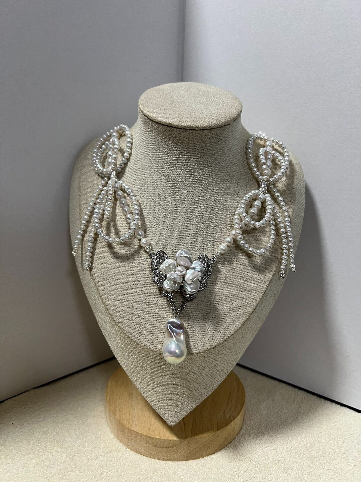 Iridescent Pearl Butterfly Pendant Necklace