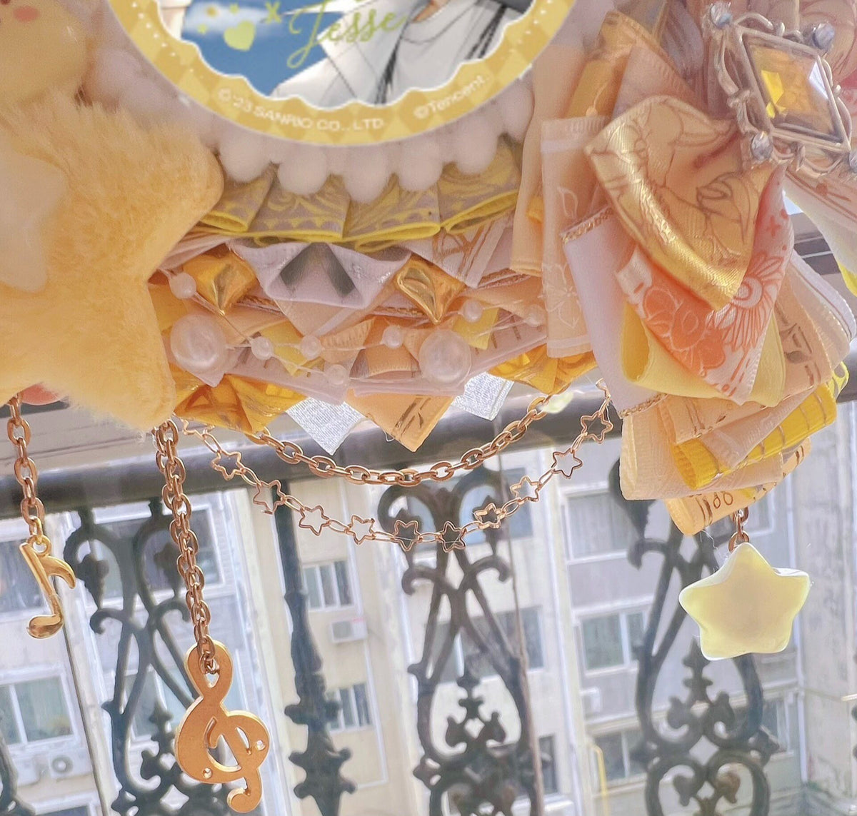 Love and Deepspace Sanrio Pompompurin Badge Holder
