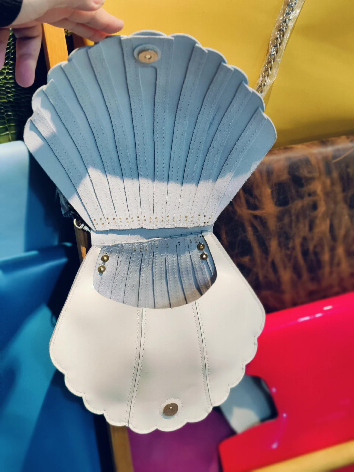 ハンドメイド ピンク レザー シェル ハンドバッグ チェーンストラップ付き