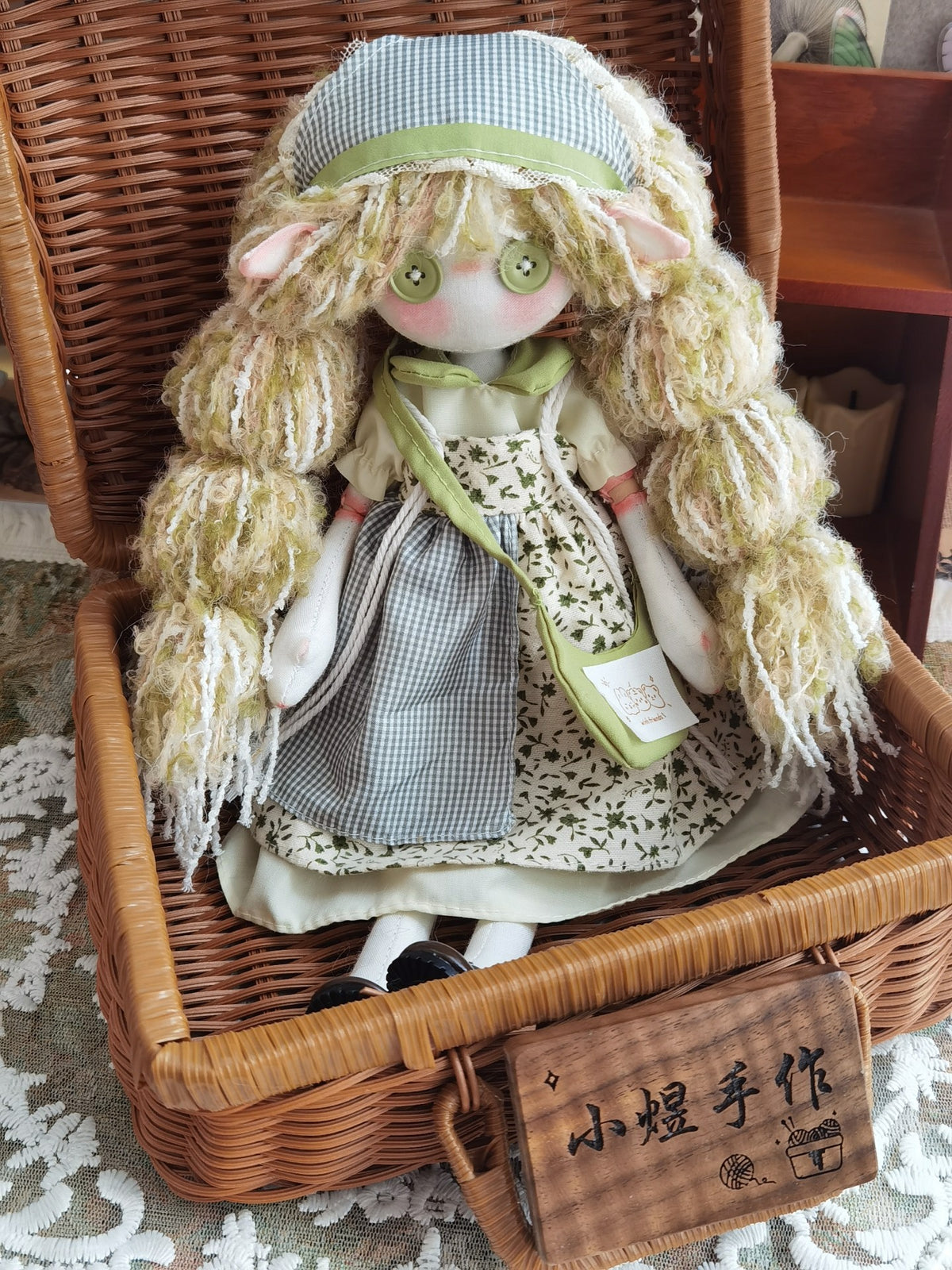 Button-Eyed Elf Doll 30cm