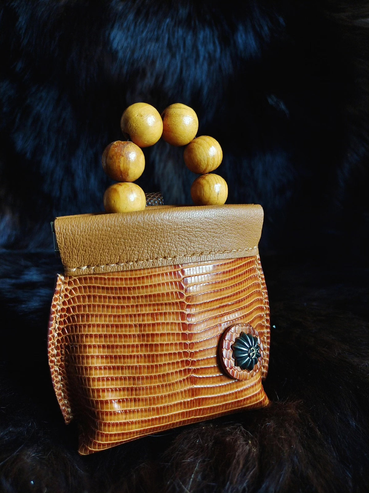 Pochette à monnaie en cuir jaune brun artisanale