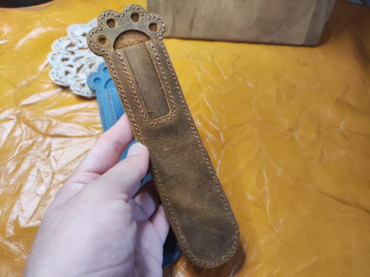 Cat Paw Cowhide Leather Pen Case
