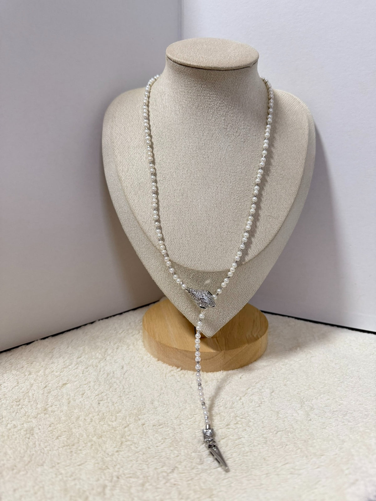 Snake Head Pearl Lariat Necklace 58cm