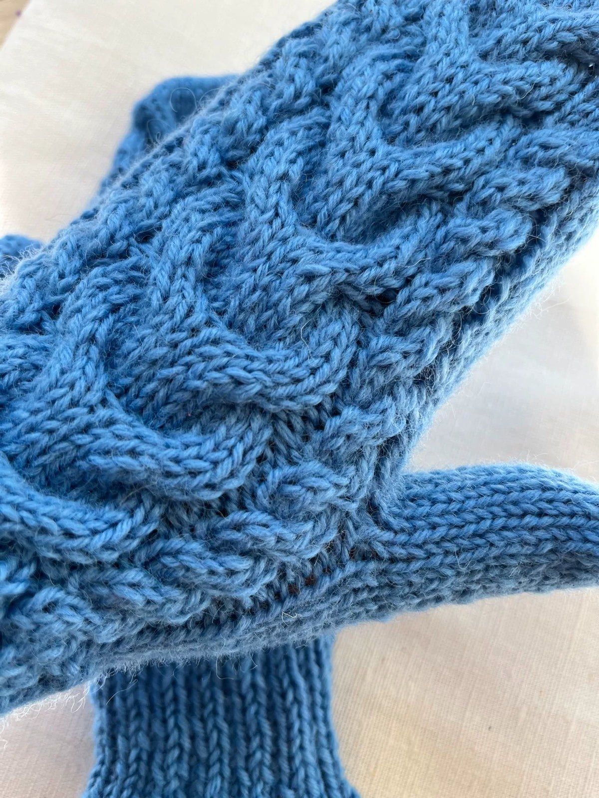 Gants sans doigts tricotés à la main en laine pure