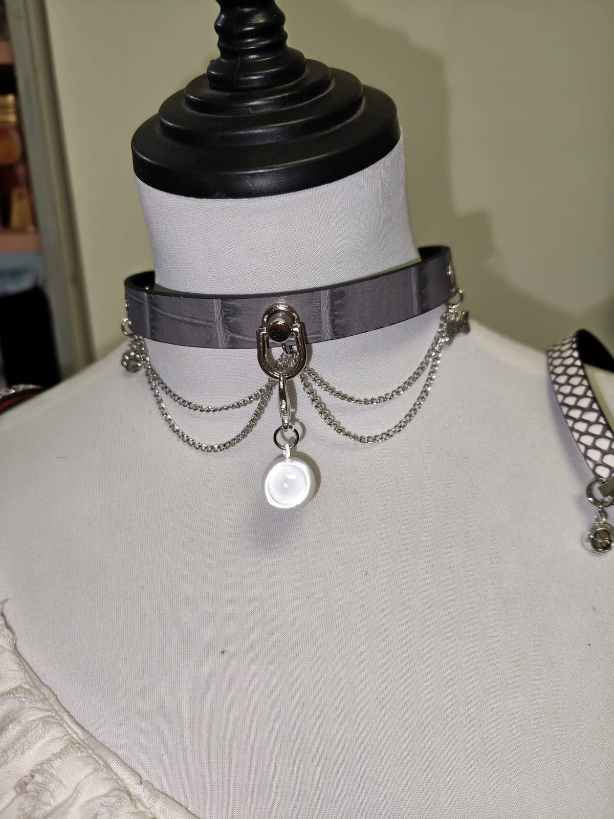 1025370331899 - Image 3