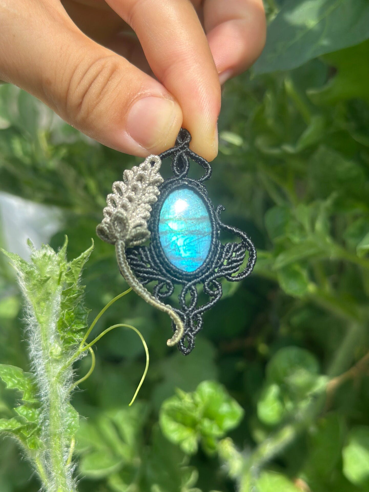 Handmade Macrame Labradorite Pendant Necklace