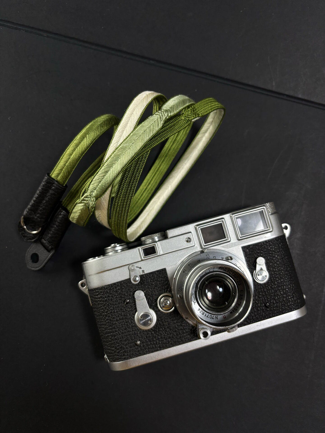 1065090915305 - Image 1