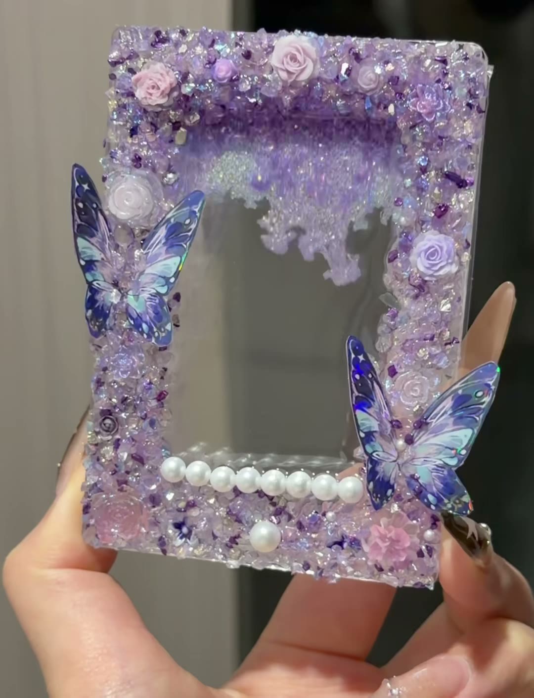 Brique de carte à sable mouvant wisteria violet et papillon