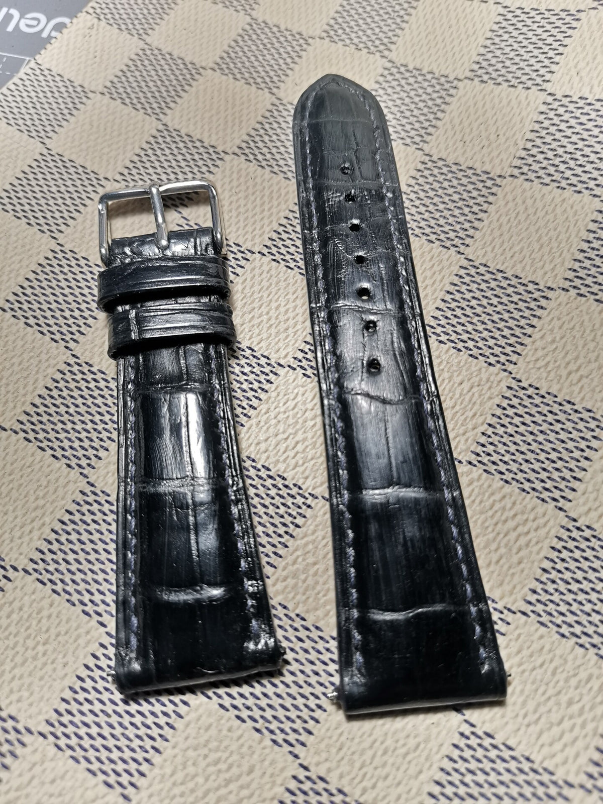 670927770189 - Image 2