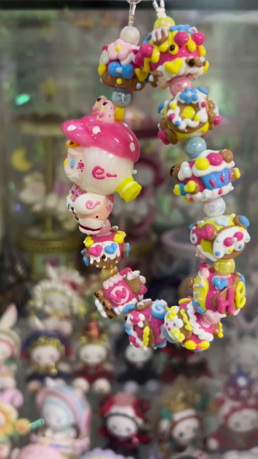 Handbeschchilderde Kraal LABUBU Candy Telefoonhanger