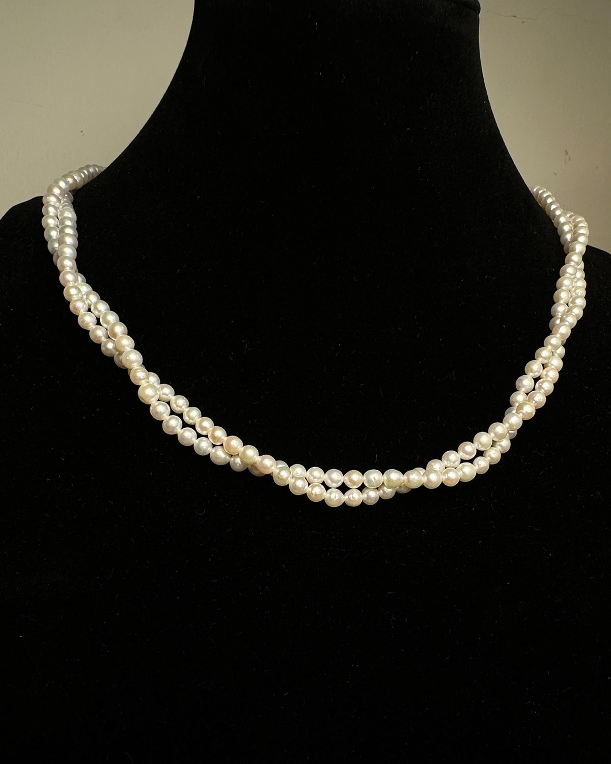 Collier trois rangs de perles naturelles 120 cm