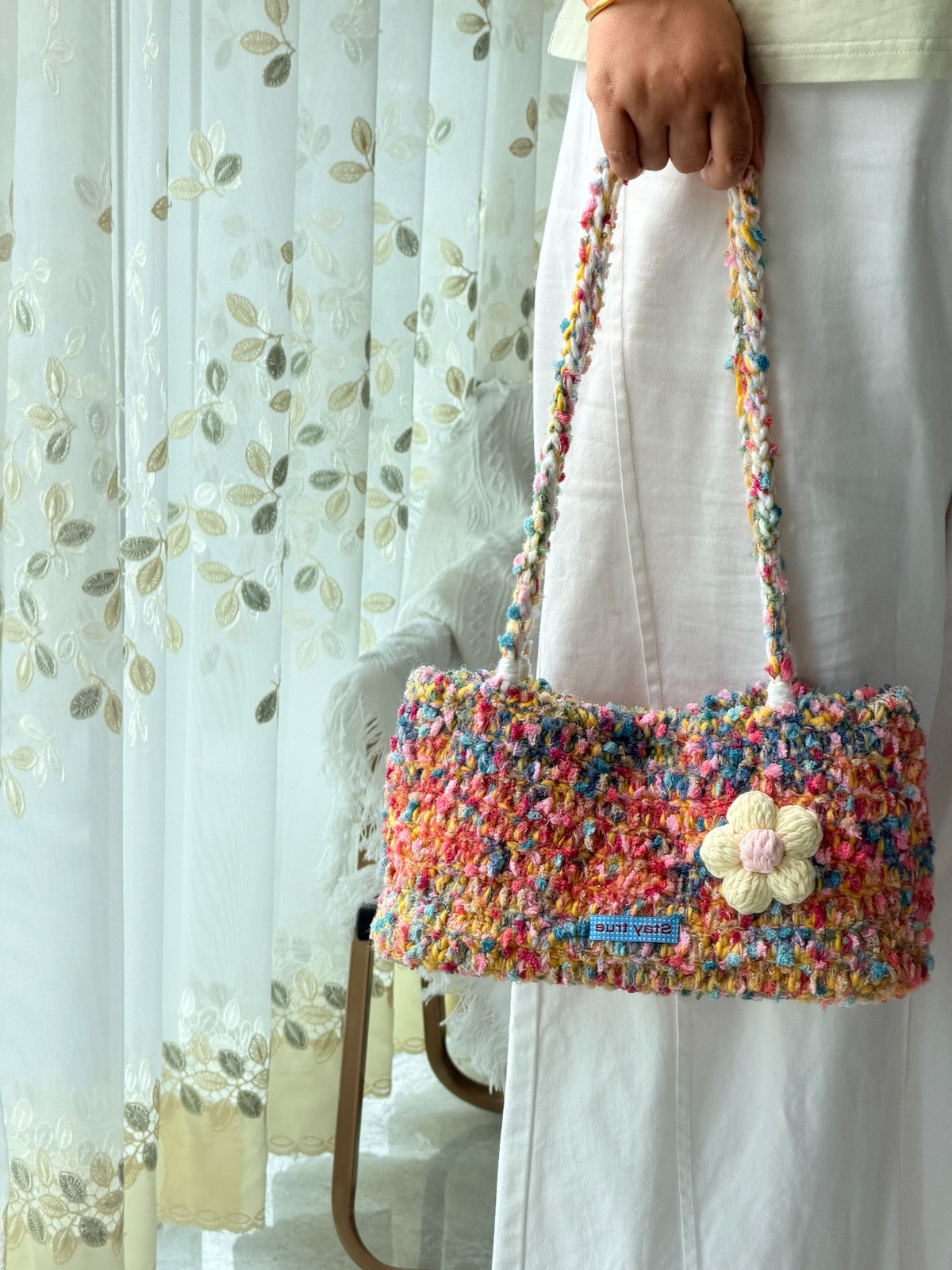 Multicolor-Häkeltasche für die Schulter