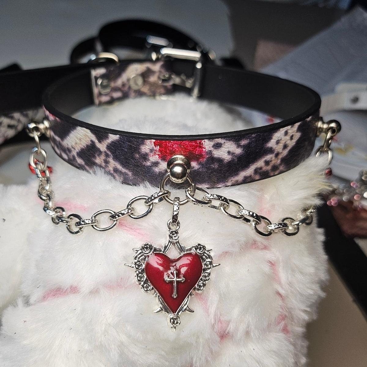 Snakeskin Oil Wax Leather Choker