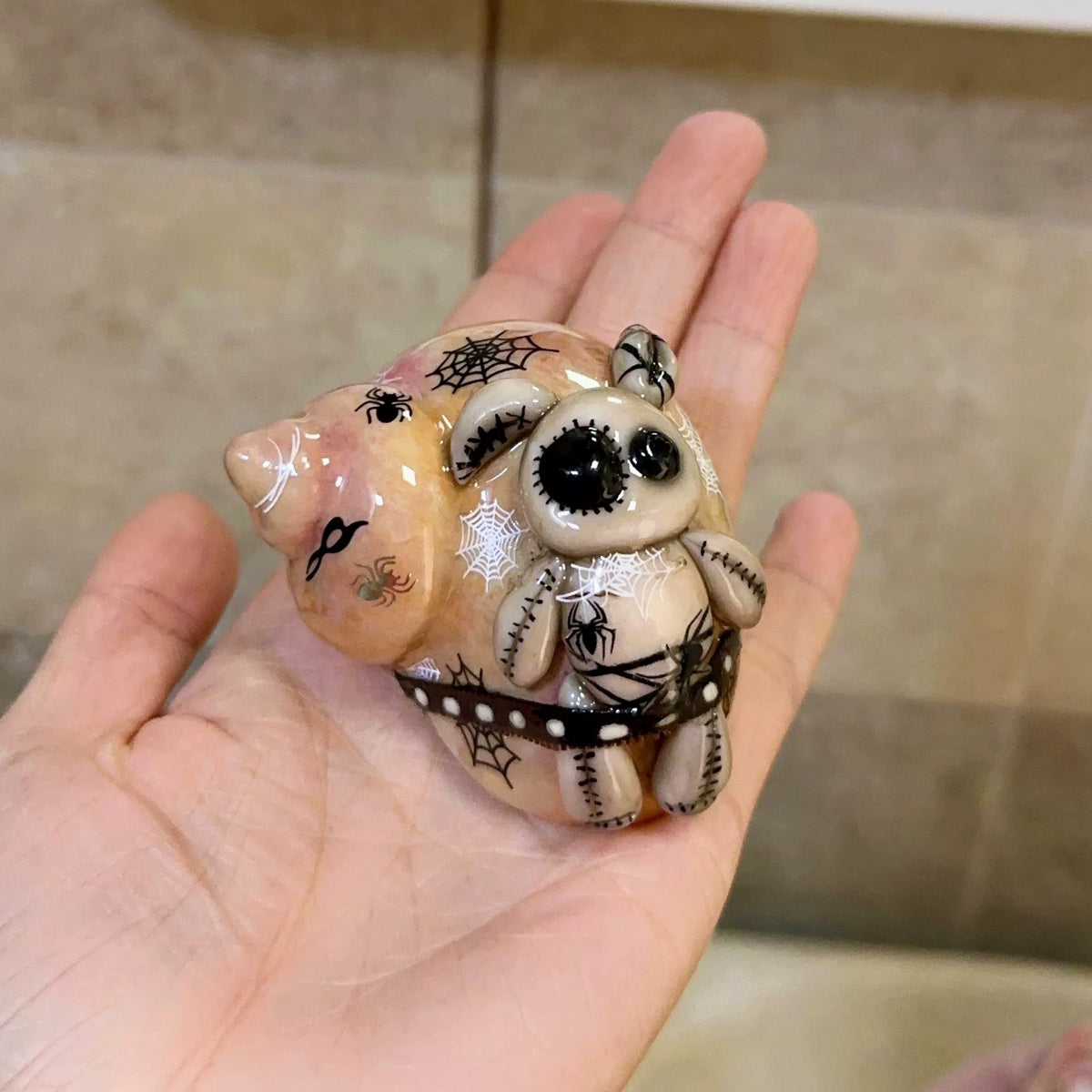 ハロウィン ウサギ 陶器製 ヤドカリシェル