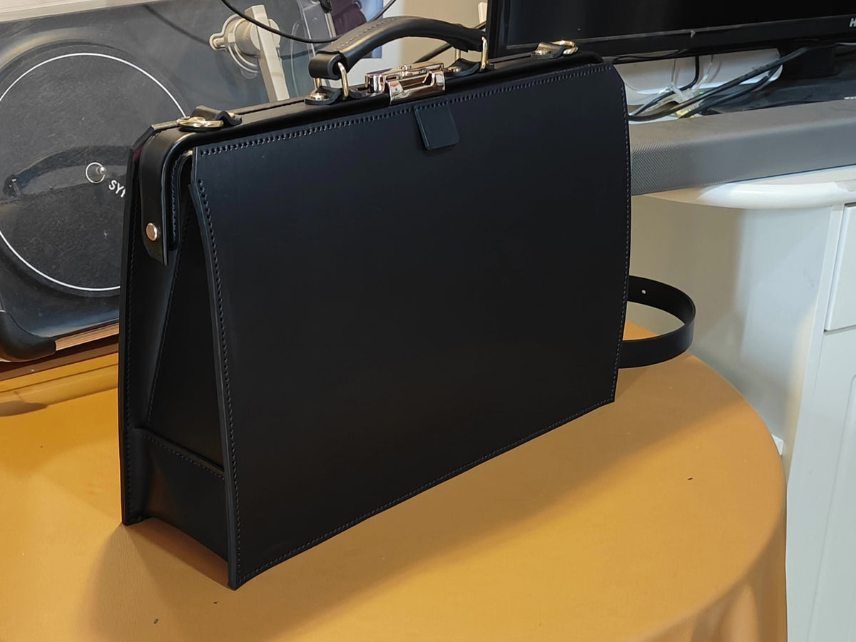 Italiaanse leren duffelbag met drie draagwijzen