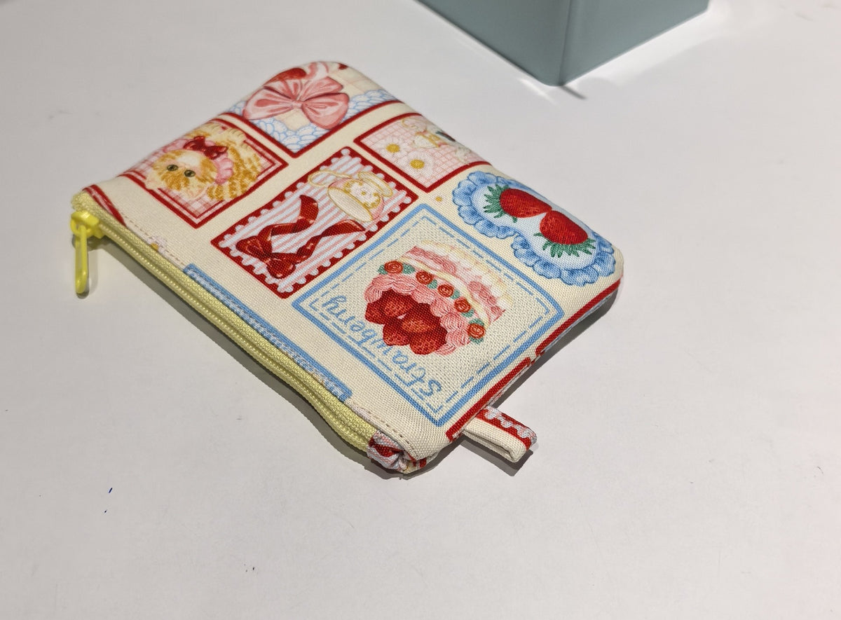 Zippered Flat Pouch with Cat Strawberry Print
