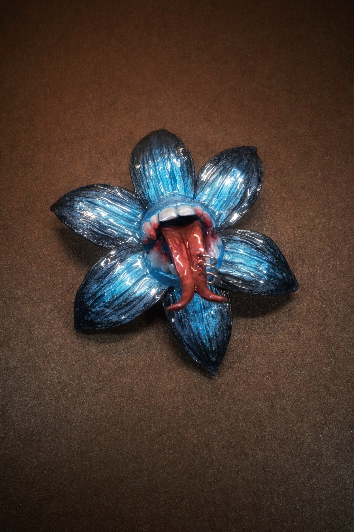 Carnivorous Flower Fang Tongue Brooch