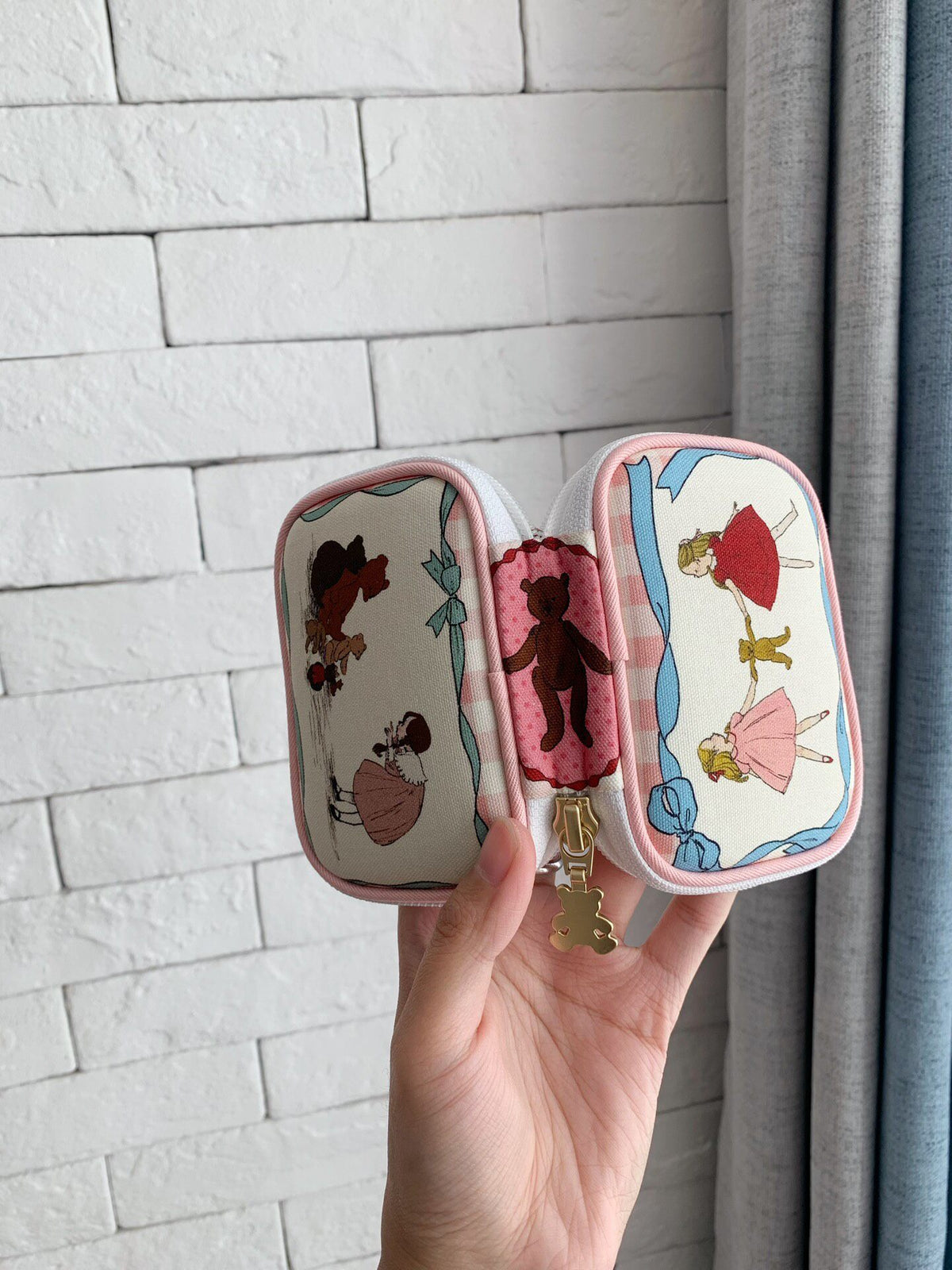 Vintage Teddy Bear Print Fabric Pouch