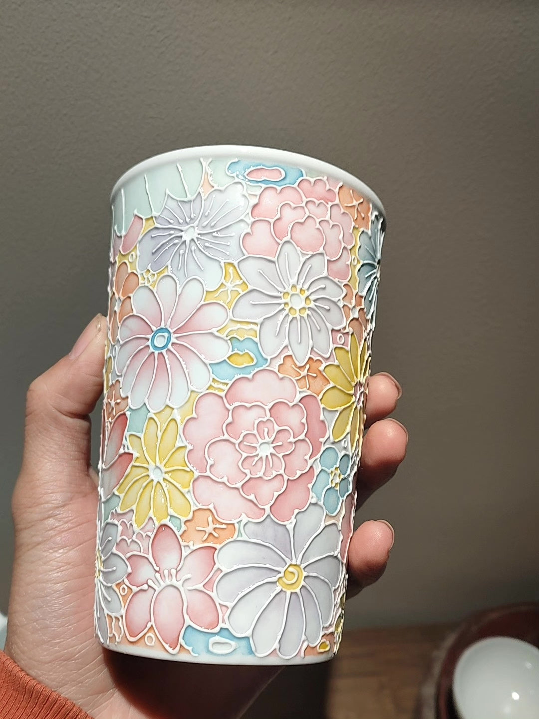 Jade Clay Floral Relief Ceramic Mug with Lid