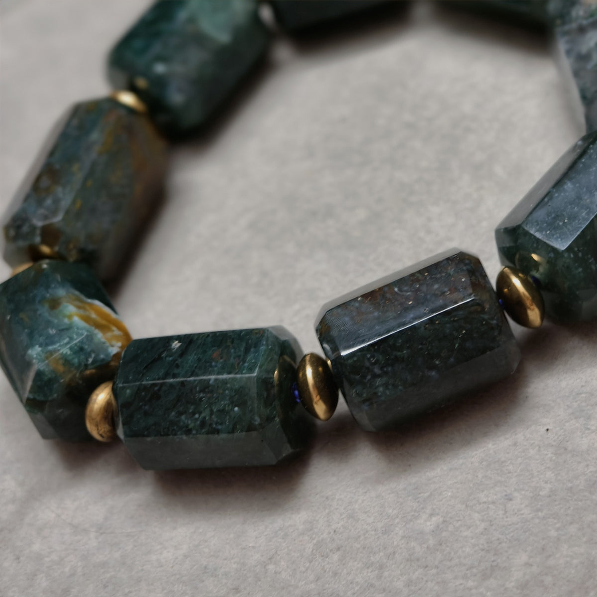 Bracelet en agate d'herbe d'eau naturel, grosses perles