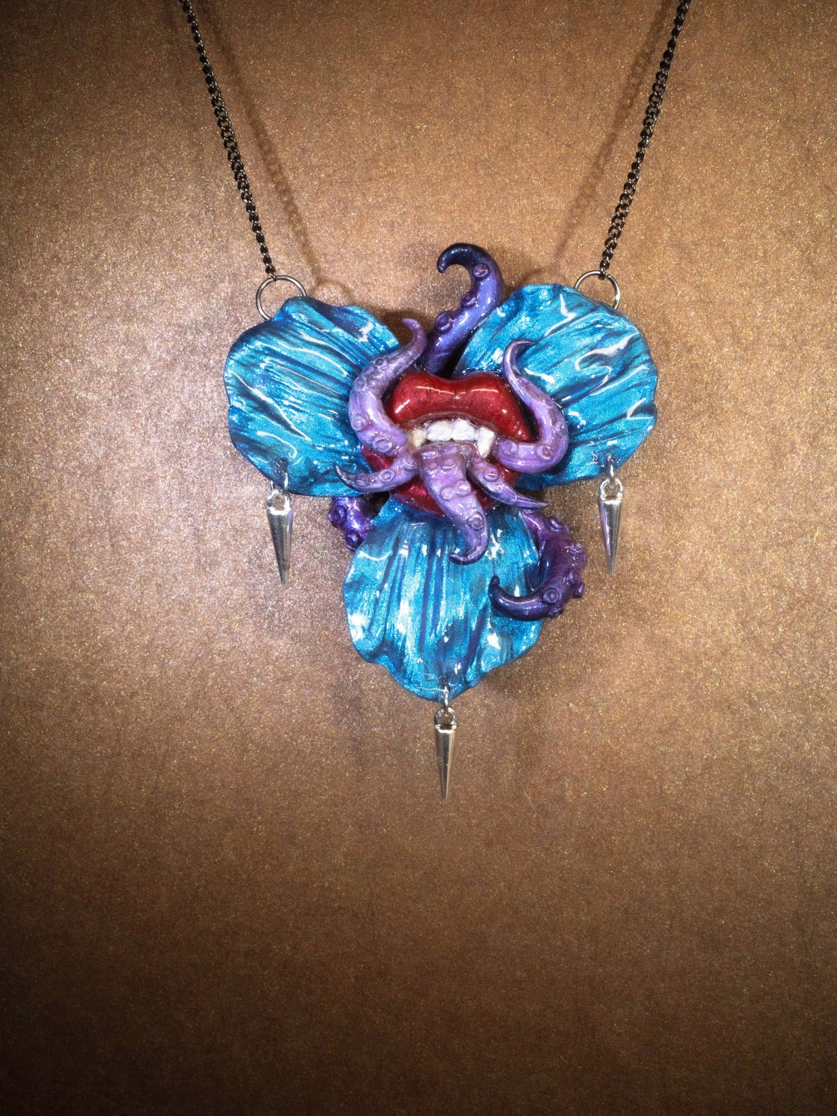 Cthulhu Flower Lips Tentacle Spike Pendant