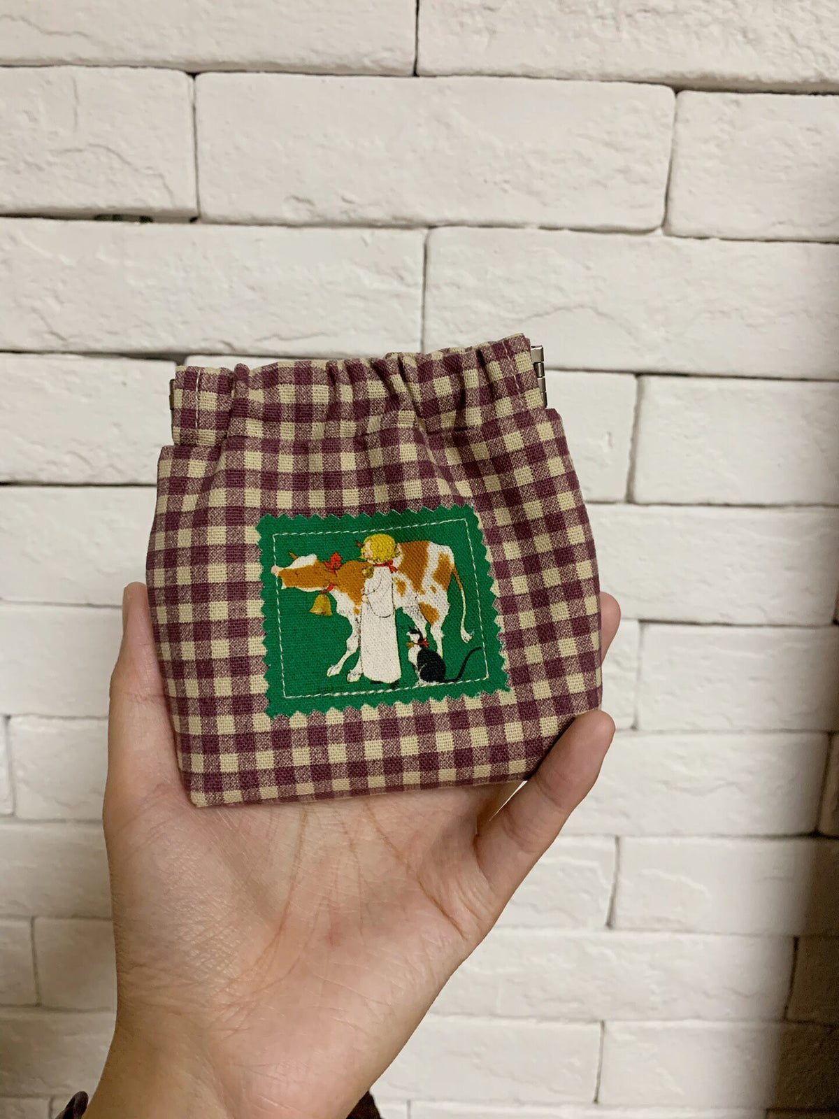 Spring Frame Pouch with Checkered Fabric