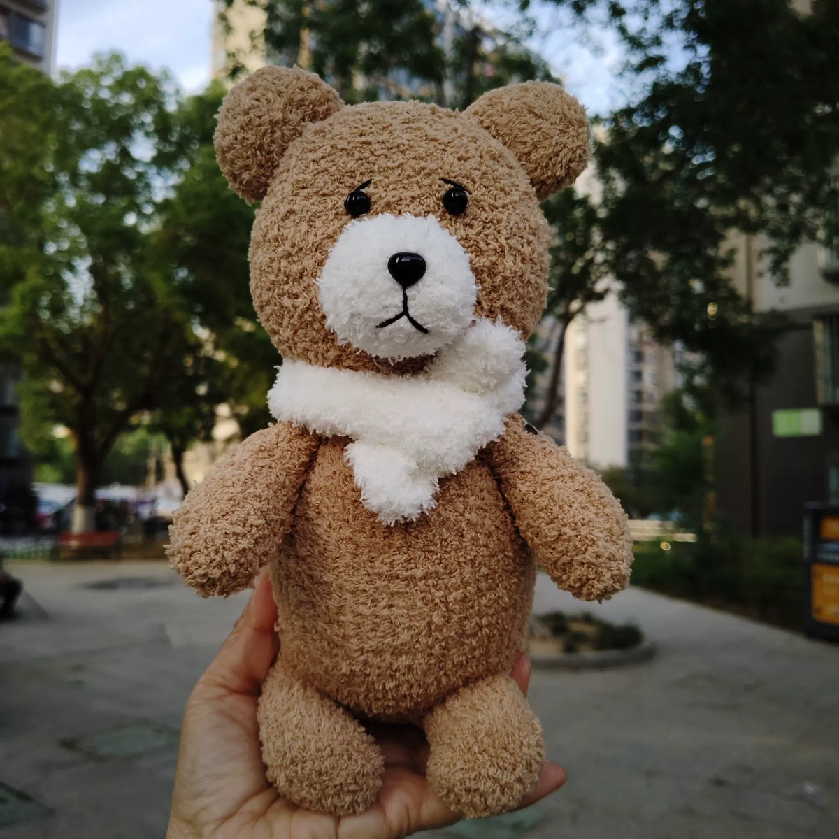 Handgefertigte Sockenpuppen-Teddybären Plusch-Figur