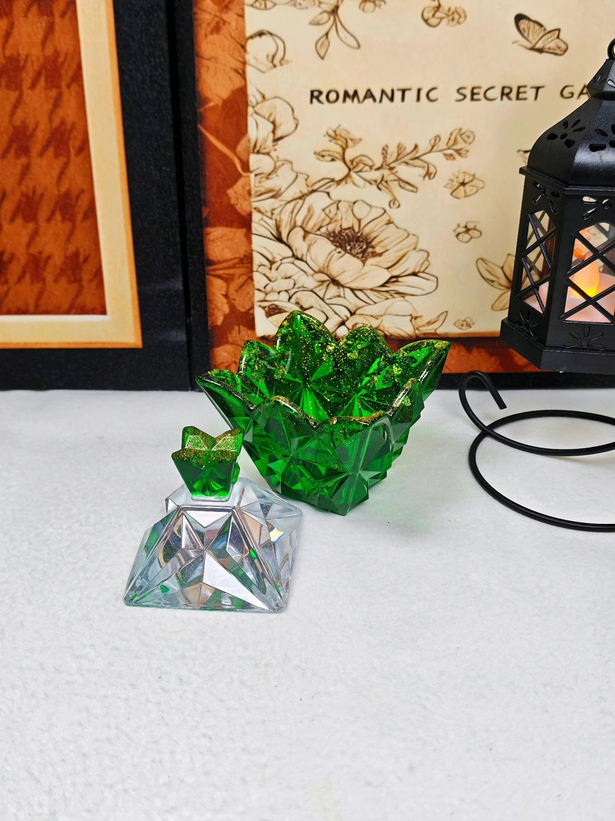 Emerald Green Resin Lotus Trinket Dish with Lid