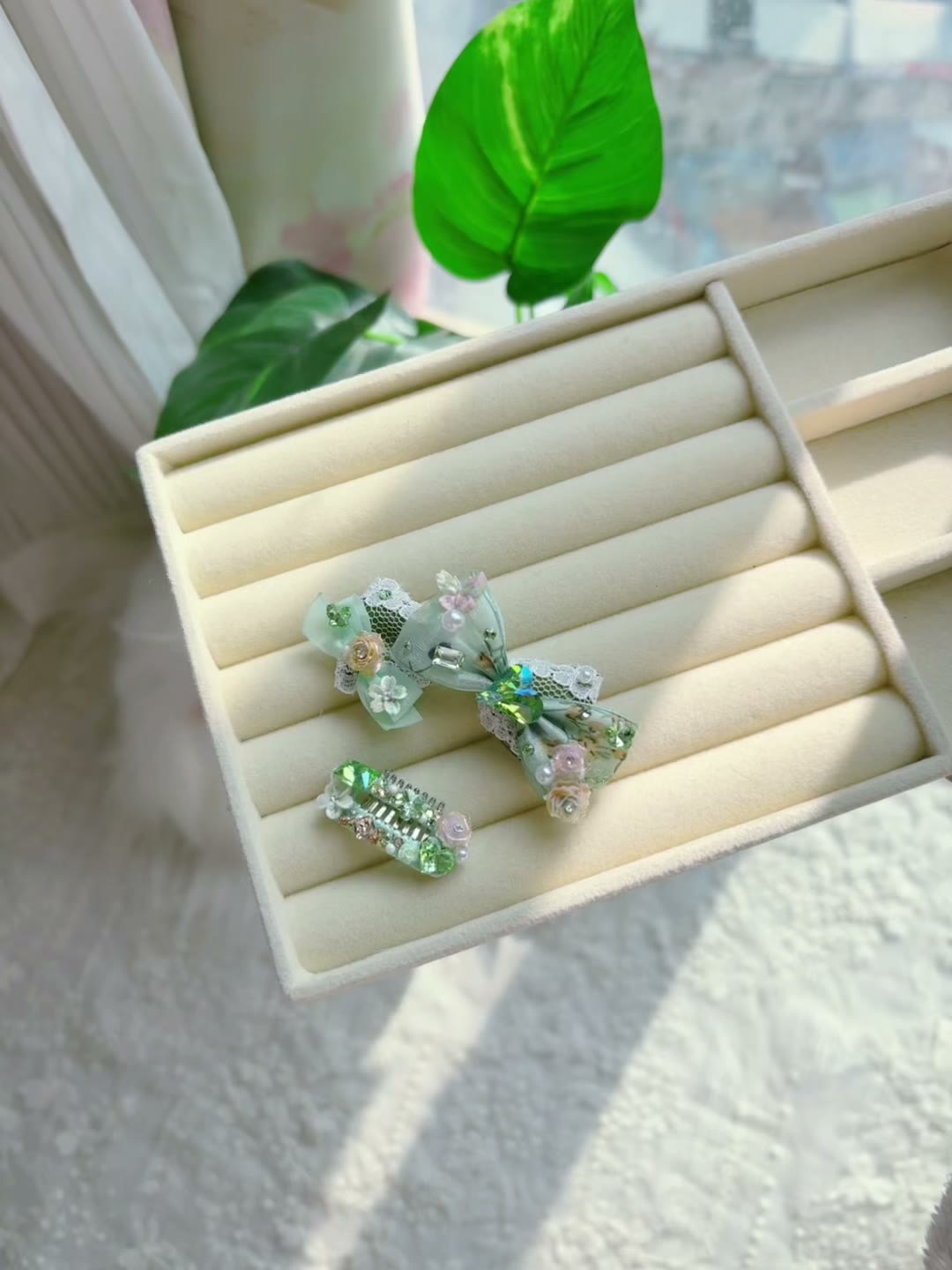 Sweet Mint Green Floral Pet Hair Bow Set