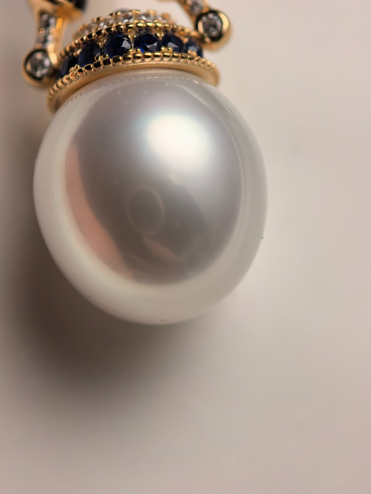 南洋真珠ペンダント 14mm ゴールドクラウンセット