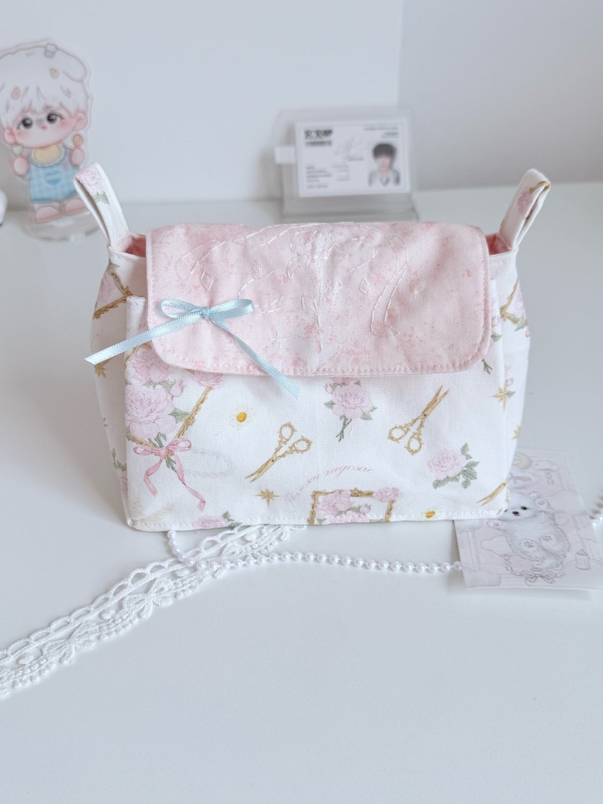 Kosmetiktasche aus Baumwoll-Canvas mit Blumenmuster