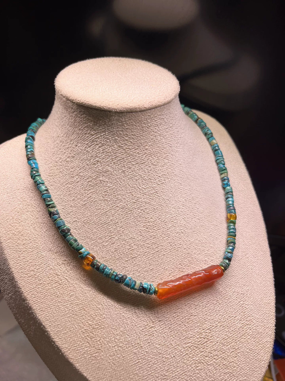 Colier en turquoise naturel du Hubei et agate d'Asie de l'Ouest