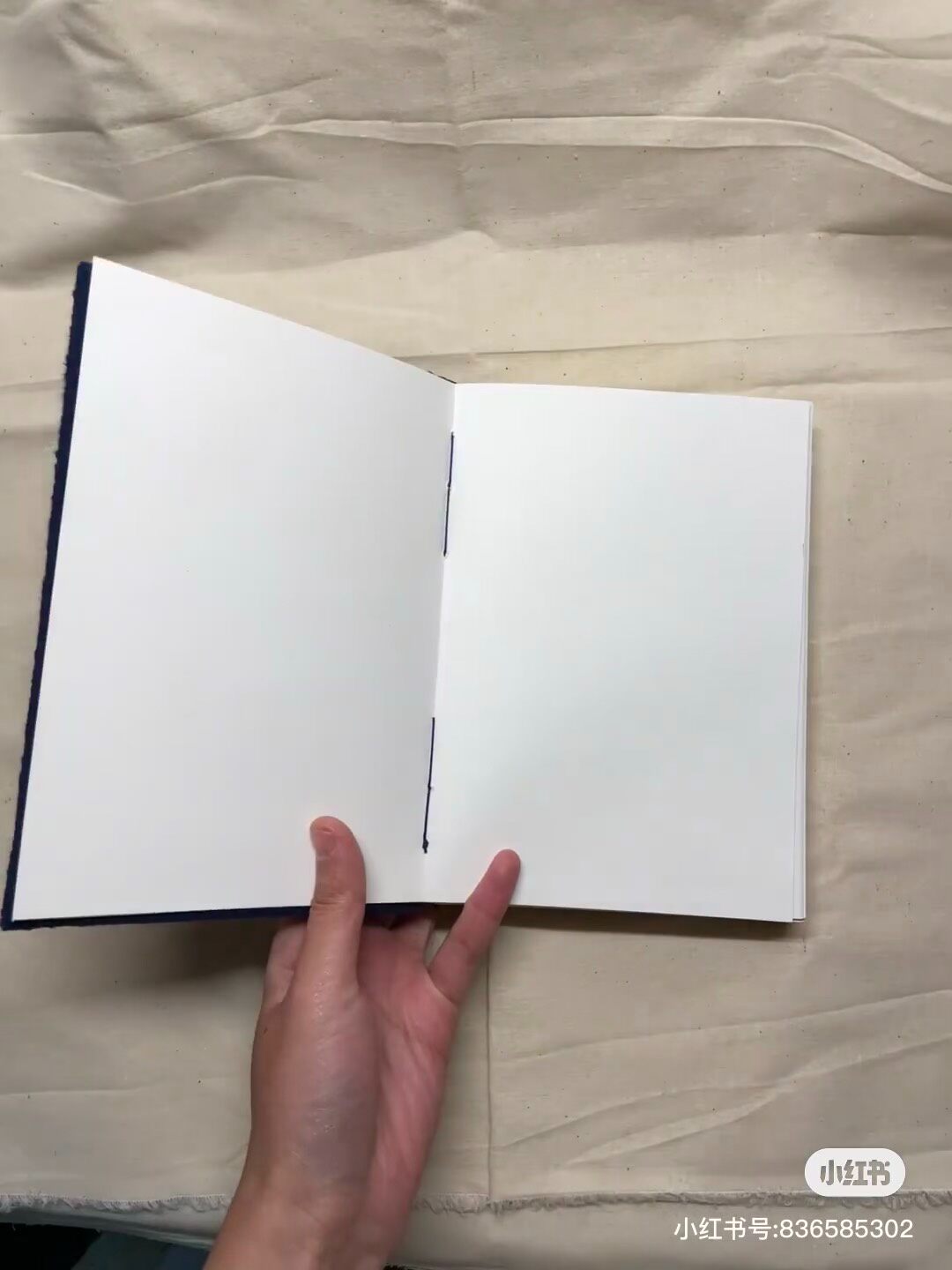 ハンドメイド ネイビー 露出背綴じノート
