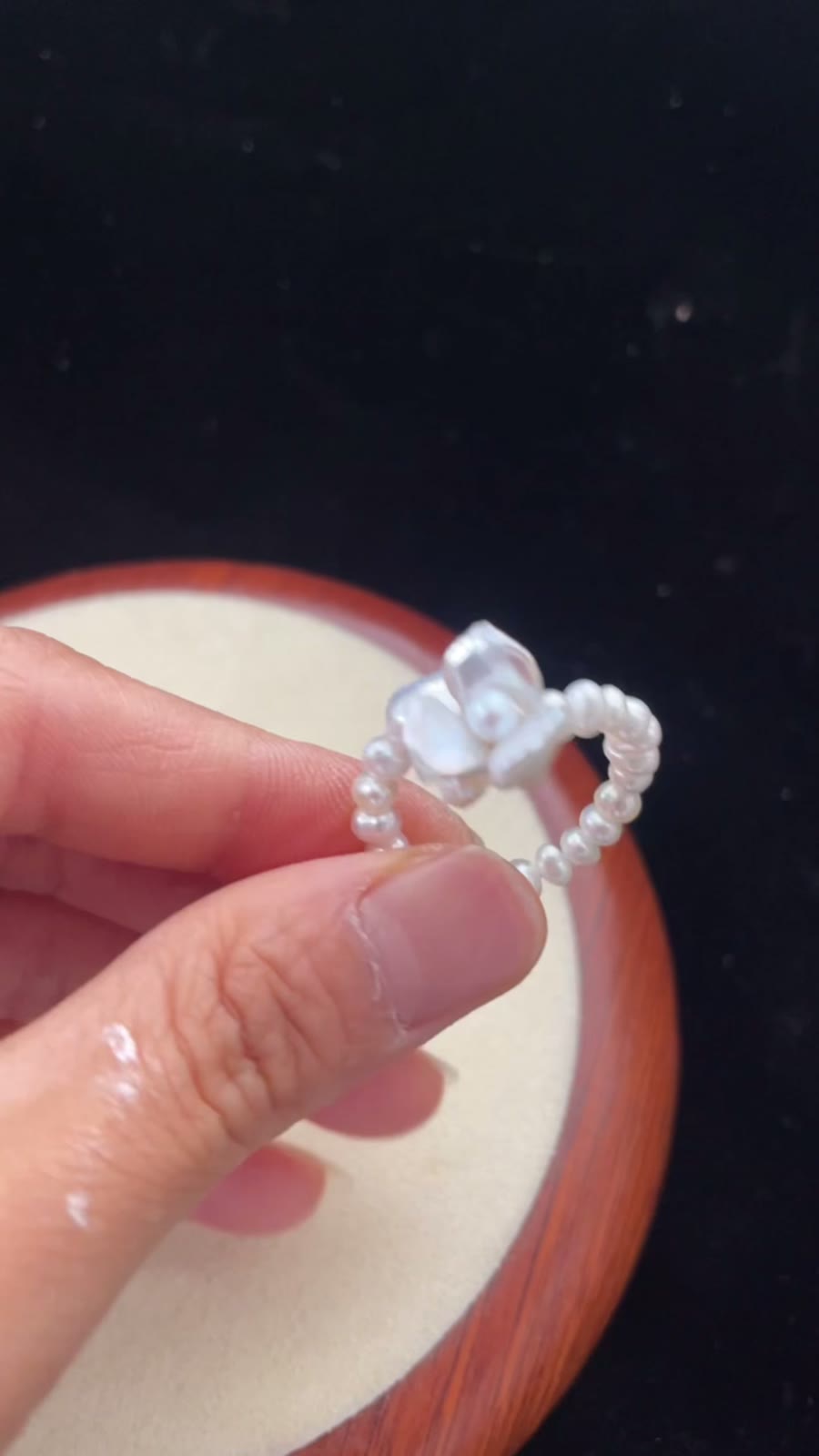 Anillo de Flor de Perlas Naturales