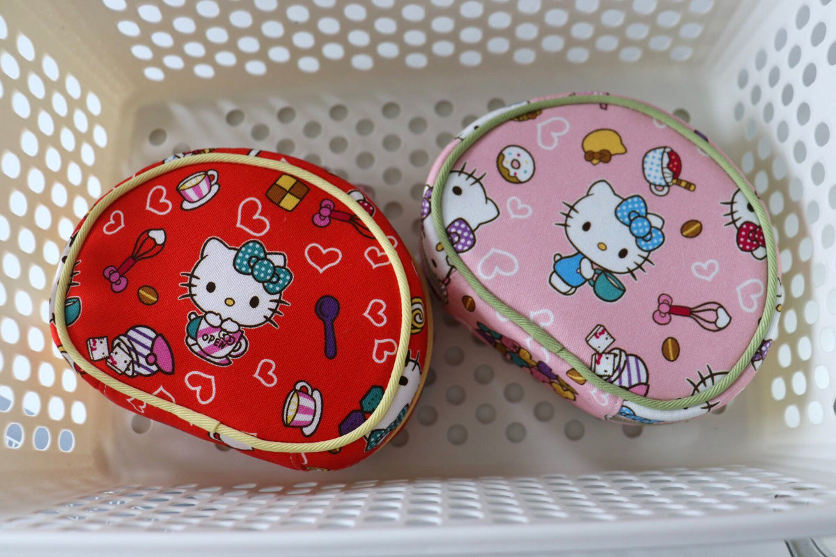 Handgefertigte Hello Kitty Biskuitrollen-Stofftasche