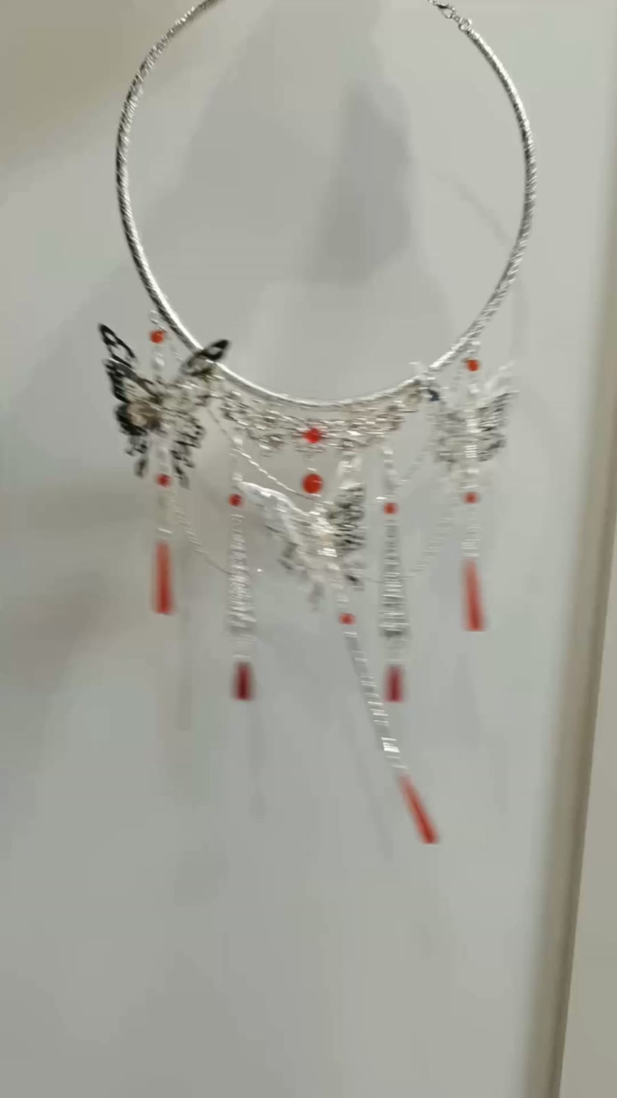 Hua Cheng Collar Necklace with Butterfly Motifs