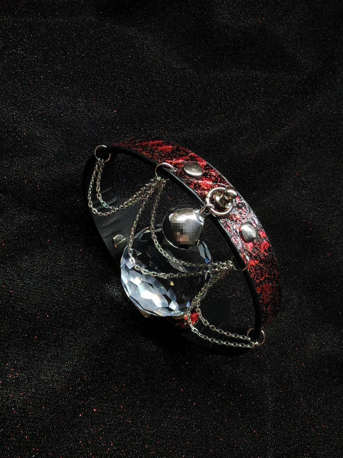 Dark Fire Cat Ear Choker mit Silberglocke