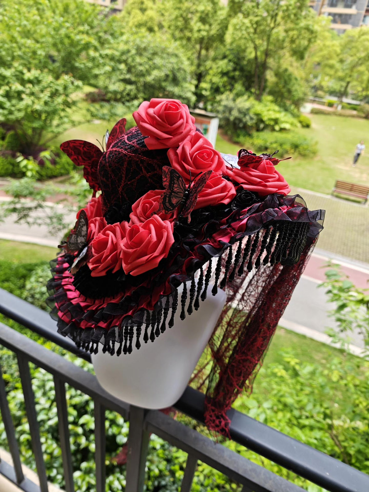 Gothic Lolita spindvävs-bonnet med pärladade fransar